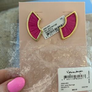 NWT Mignonne Gavigan Mini Jane Stud Earrings in Magenta